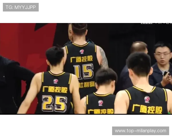 广厦男篮战胜北京，胡金秋内线统治力不可阻挡